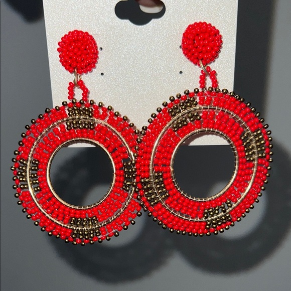 Natasha | Red & Gold Beaded Hoop Earrings - Picture 5 of 7